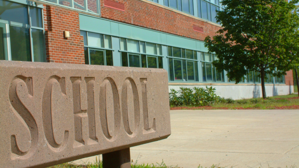 6. Emirates Pakistani School