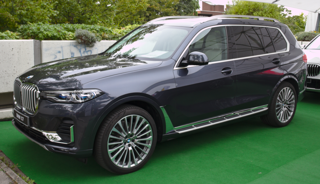 BMW X7