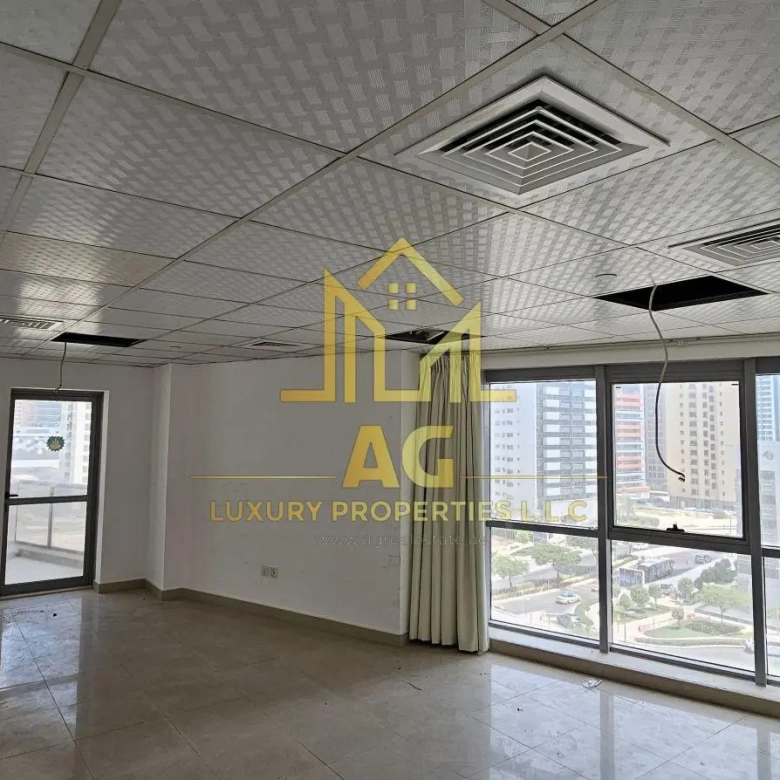 Office for rent in Sheikha Noora Tower